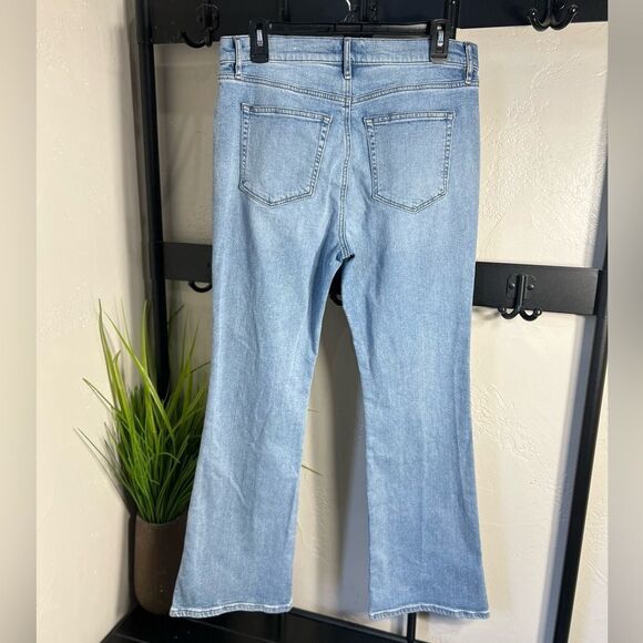 Loft Boot Cut mid rise denim jeans light Wash Size 8 - Picture 4 of 16